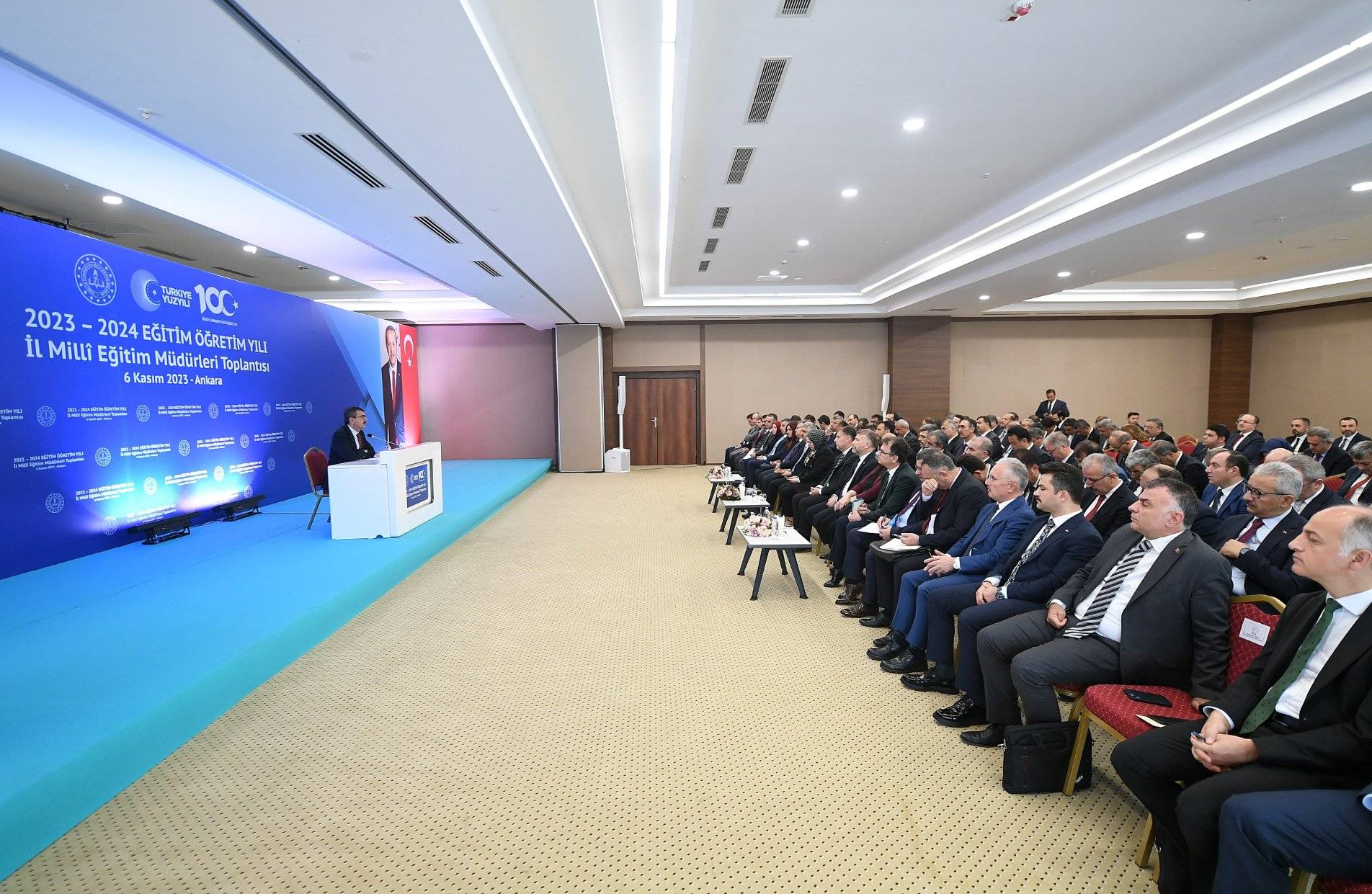 Bakan Tekin’den Milli Eğitim Müdürlerine “Sıkı Takip” Uyarısı !
