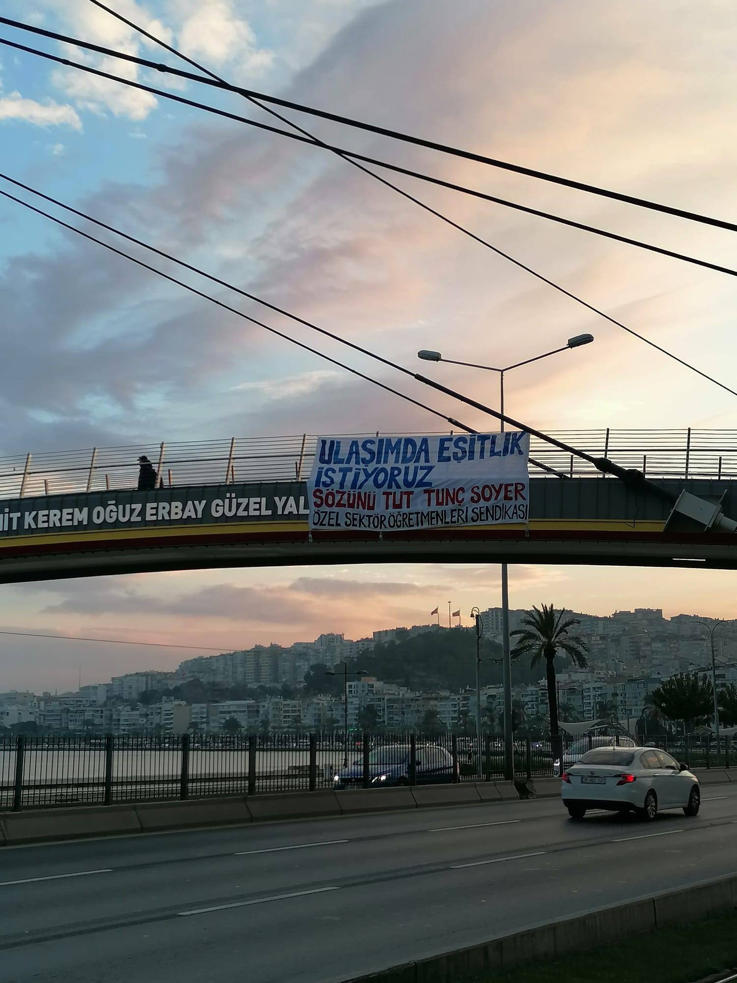 Öğretmenler Ulaşımda Eşitlik İstedi: “Sözünü Tut Tunç Soyer”