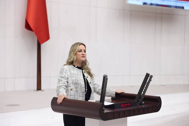 İzmir Elektrik Faciası ; Bakan Bayraktar Sorumluluk Üstlenecek mi ?