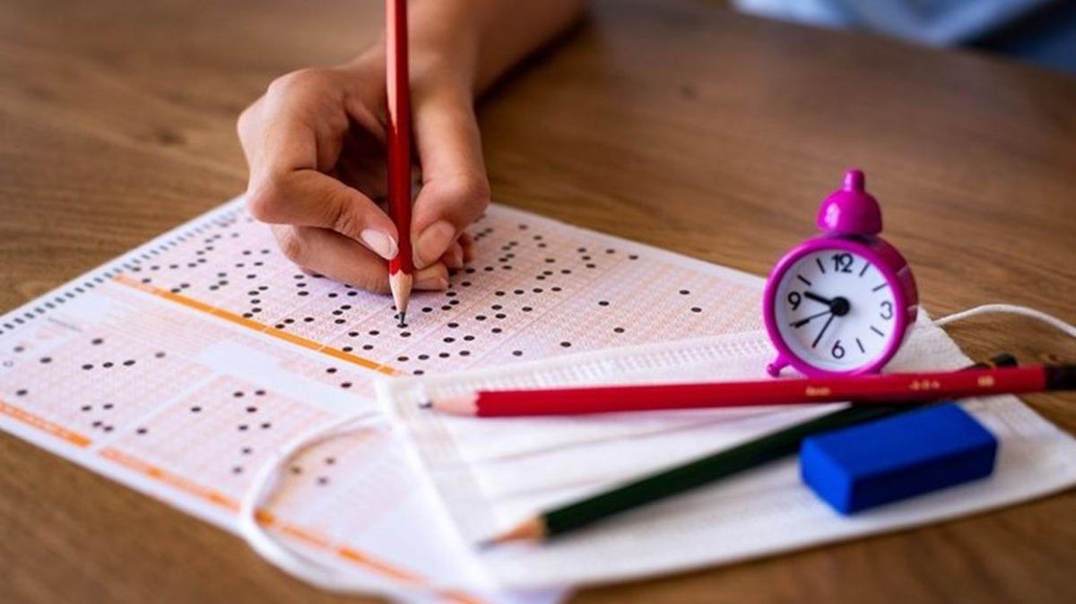 AÖF Sınavlarında Çıkmış Sorular ve Önemi